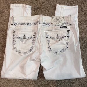 Miss Me signature skinny crop jeans in white